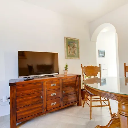 Astrid Apartamento Mali Lošinj