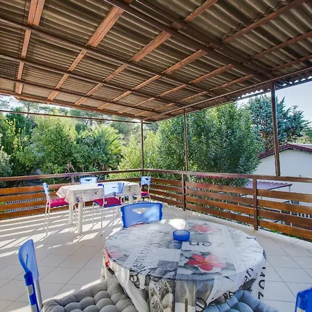 Astrid Apartamento Mali Lošinj