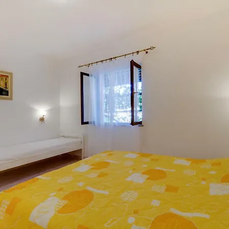 Astrid Apartment *